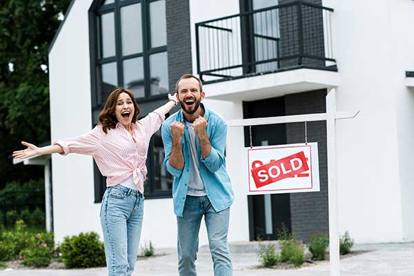 Does Natural Gas increase Home Value | Happy family image