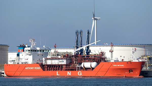 Liquefied Natural Gas (LNG) - image of ship transporting Liquefied Natural Gas (LNG) - image of ship transporting