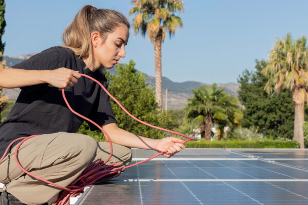 What Is Distributed Energy and How Does It Work?