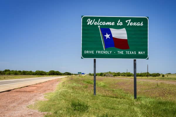Moving to Texas from California: A Complete Guide